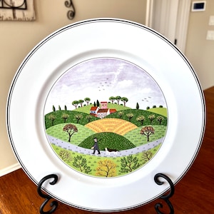 Villeroy & Boch Design Naif 10 1/2&quot; Dinner Plate Laplau Hunter and Dog