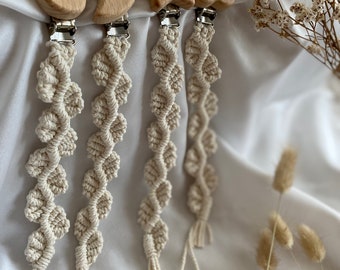 Macrame speenkoord