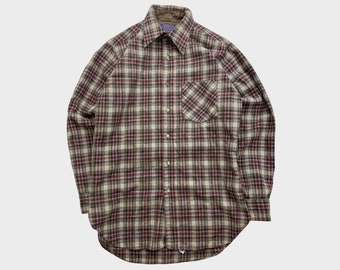 Vintage 90s Pendelton Brown Wool Plaid Button-Up Shirt (Small)