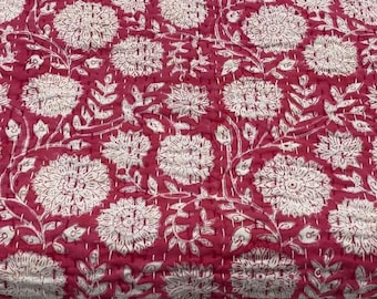 Indische Kantha Quilt Rosa Floral Kantha Quilt Handgemachte Baumwolle Tagesdecke | Block Print Boho Decke