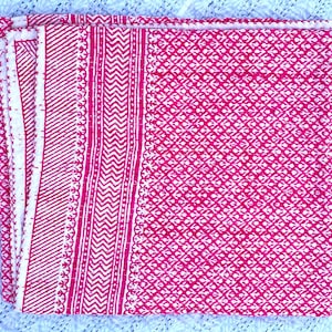 Handmade Pink Floral Kantha Quilt: Lightweight Cotton Bedspread