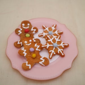 Miniature gingerbread set for 18 inch dolls like American Girl