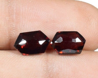 Amazing Quality Natural Mozambique Garnet 1 Pair Fancy Shape Cut stone Jewelry Making Loose Gemstone 4.50 Ct. 6X9.5 mm