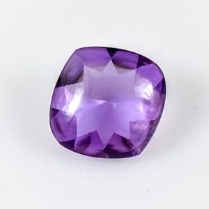 Elegant Quality Natural Amethyst Beautiful Eyes Shape Concave Cut Loose Gemstone For Making Jewelry Healing Amethyst 3.90 Ct 10.5x10.5 mm