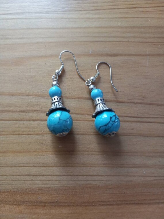Turquoise bracelet and earrings - image 2