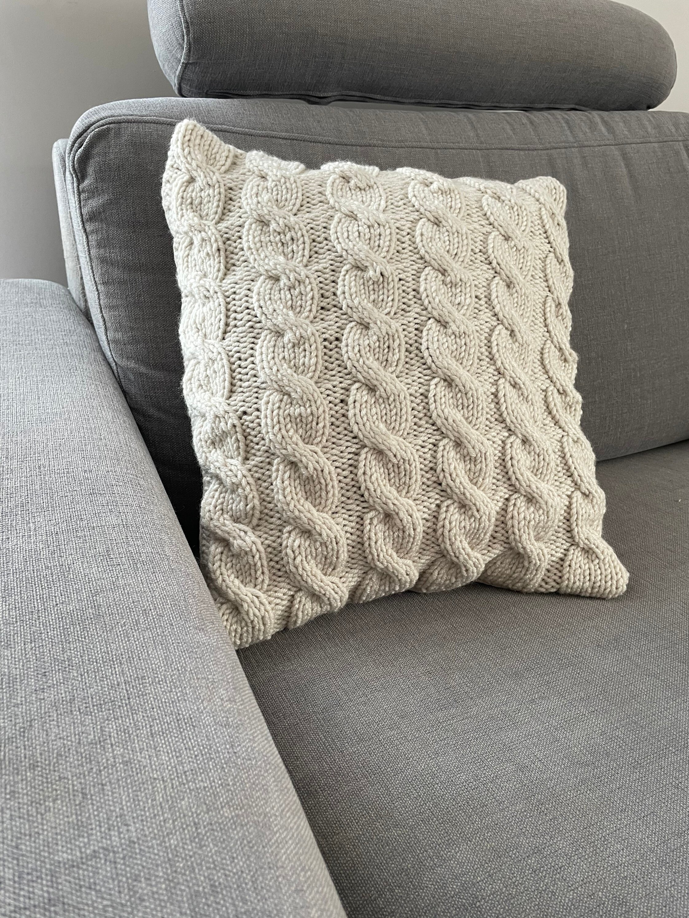 Knitted Pillow Cover, Hand Knit, Cable Knit Pillow Case 18x18 Inches