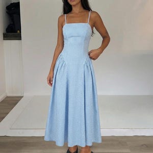 champagne bridesmaid dresses australia Billie providing a comfortable and Love Triangle puff sleeve With Feathers Height:5'9