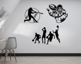 Decoración de pared de madera con temática de fútbol americano, béisbol y baloncesto.