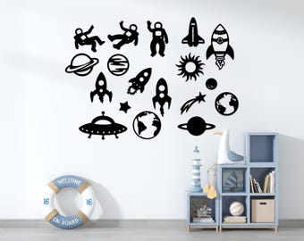 Set de decoración de pared espacial: Cohete de madera, planeta y astronauta para niños