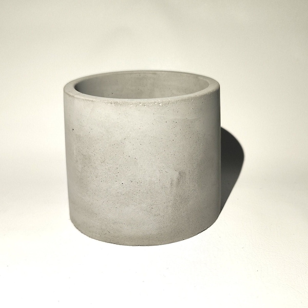 Handmade Concrete Flower Pot | Unique Elegance | Round | Pure and Smooth Surface