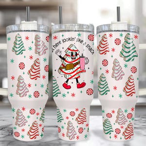 Christmas Tree Cake 40 oz Christmas Tumbler With Handle – Lookin Like A Snack Christmas Cup With Straw, Large Insulated 40oz Christmas Mug