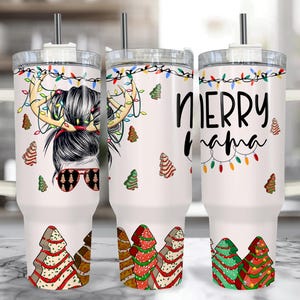 Merry Mama 40 oz Christmas Tumbler with Handle – Christmas Tree Cake Mom Cup With Straw, Large Insulated 40oz Christmas Mug for Mom