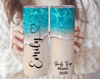 Gobelet de plage personnalisé | Tasse Trip personnalisée pour filles avec nom | Gobelet de vacances skinny 20 oz avec paille