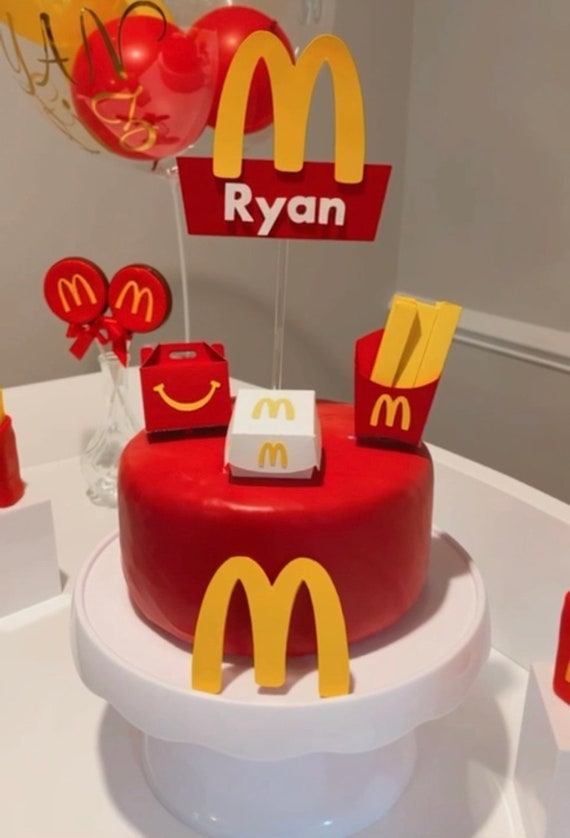 McDonald's birthday cake McFlurry ft 45 minute delivery delay! :  r/shittyfoodporn