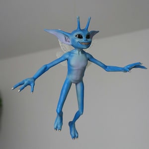 Lutin de Cornouaille volant – Figurine à suspendre pour décorer- Univers Fantastique et Fantaisie