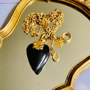 KARL LAGERFELD - Long Vintage Sautoir Necklace, Gold Chain and Heart Pendant with KL Logo Rare 90s, Haute Couture Jewelry