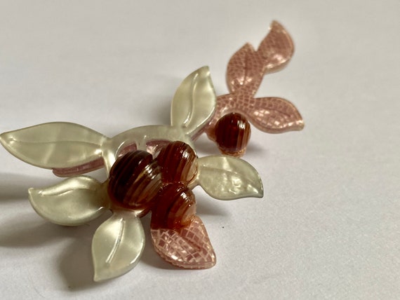 Rare brooch lea stein - Gem