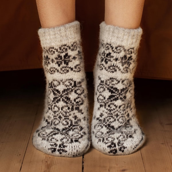 Calcetines de lana merino de corte bajo y mullidos, ropa de invierno gruesa y cómoda, calcetines tobilleros suaves de lana de oveja, Flurry Fantasy