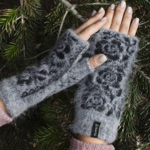 Fingerless Wool Handwarmers Cute Hygge Gift for Her, Perfect Warming Gloves, Midnight Bloom