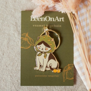 keychain // &quot;tangerine cat&quot; moody kitten - hard enamel, metal dangler