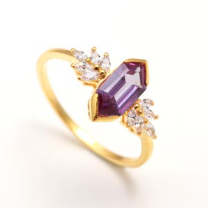 Alexandrite Hexagon Ring: 14k Gold Handmade Engagement Jewelry