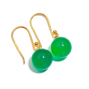 14K Gold Green Onyx Dangle Earrings: Vintage Charm Jewelry