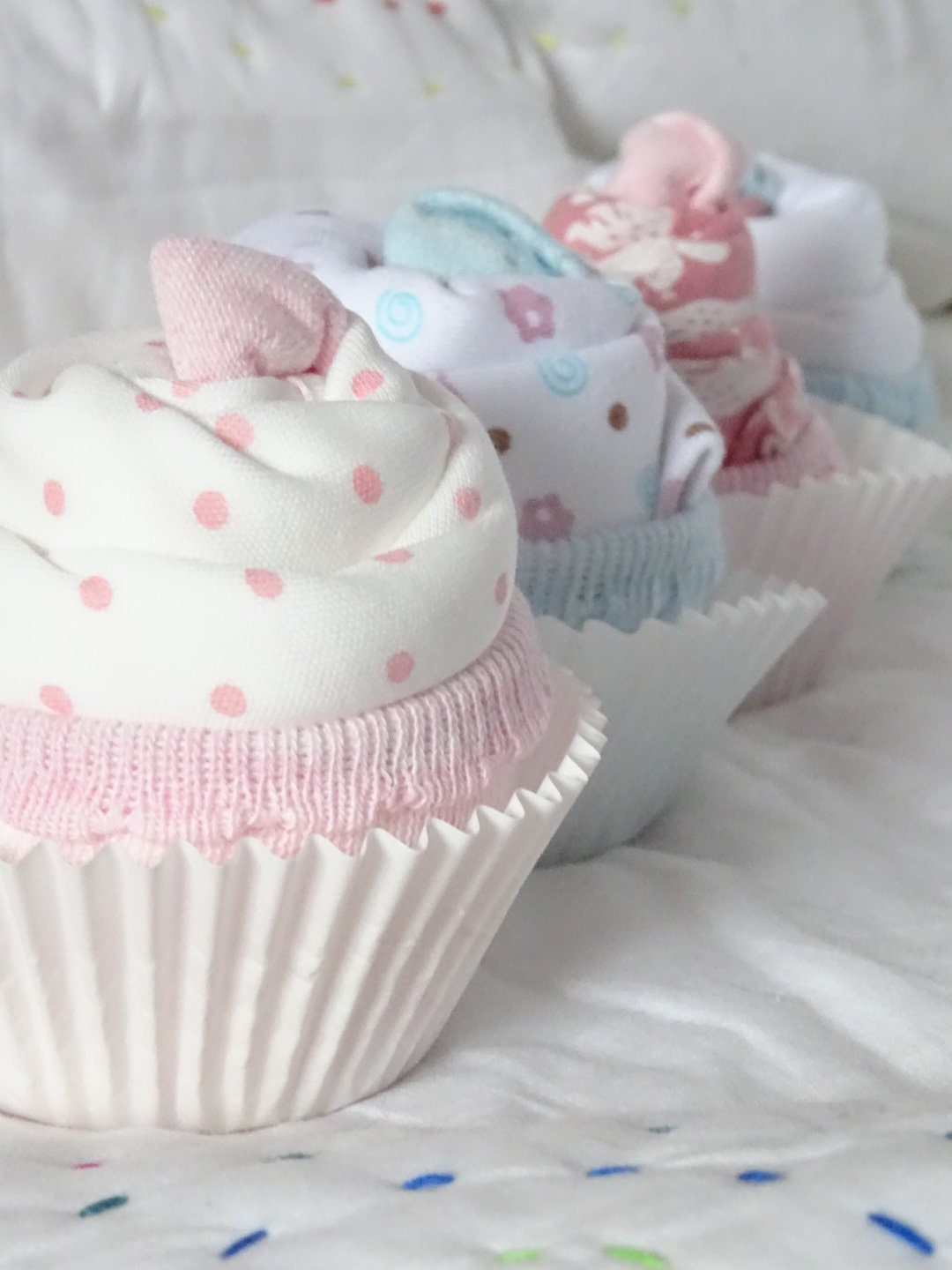 Beautiful Onesie Cupcakes for a New Baby. Pack of 4 Cakes Etsy UK