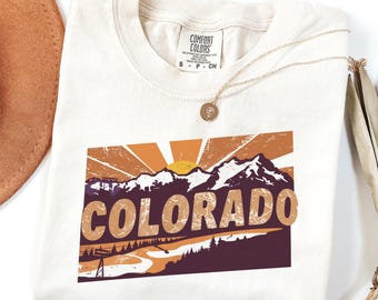 Comfort Colors® Colorado T-Shirt, Vintage Colorado Mountain Shirt, Colorado Travel T-Shirt, Nature Lover Tee, Wilderness Shirt, Hiking Shirt