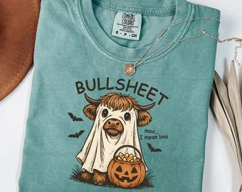 Comfort Colors® Ghost Highland Cow T-Shirt, Cute Halloween Cow Shirt, Spooky Season Shirt, Bull Sheet Hallooween Shirt, Halloween Party Tee