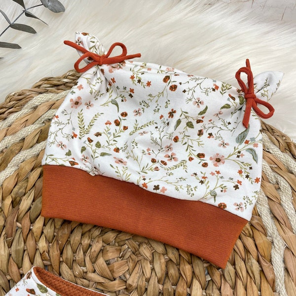 Set Baby Öhrchenmütze und Tuch „Millefleurs“ KU 39-40 gefüttert mit Waffeljersey rost