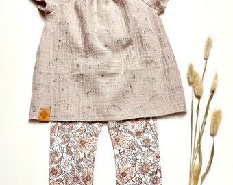 Chemisier en mousseline arc-en-ciel avec leggings fleuris, ensemble bébé/enfant fleurs beiges pour l'été Gr. 62-122