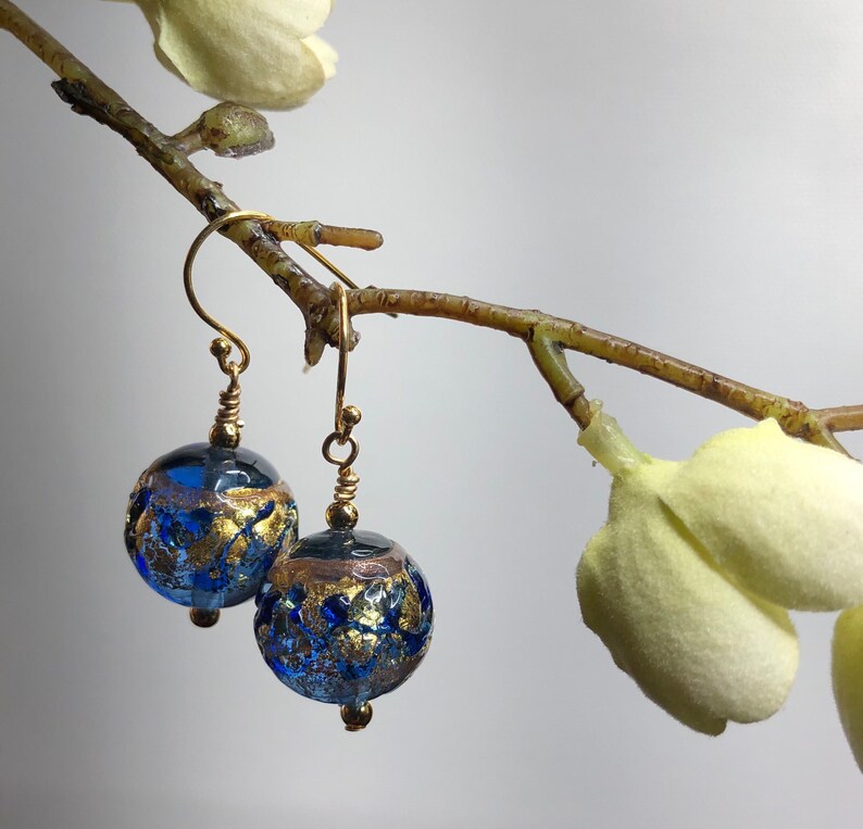 Murano Venetian Glass Blue /& Gold Round Beads Gold Filled French Hook Earrings