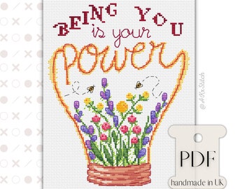 „Being You“ Kreuzstichmuster PDF / Your own Power Positivity Stickerei Pattern, inspirierendes Kreuzstich Zitat für Freund, Glühbirne Blume