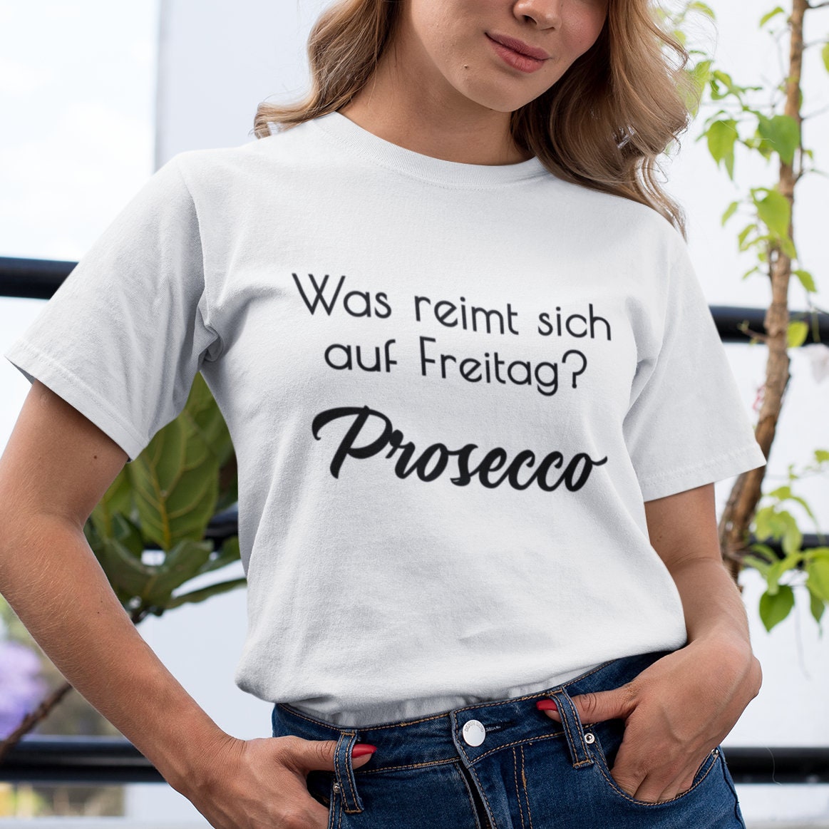 Was reimt sich auf Freitag Prosecco Damen TShirt Alkohol Etsy
