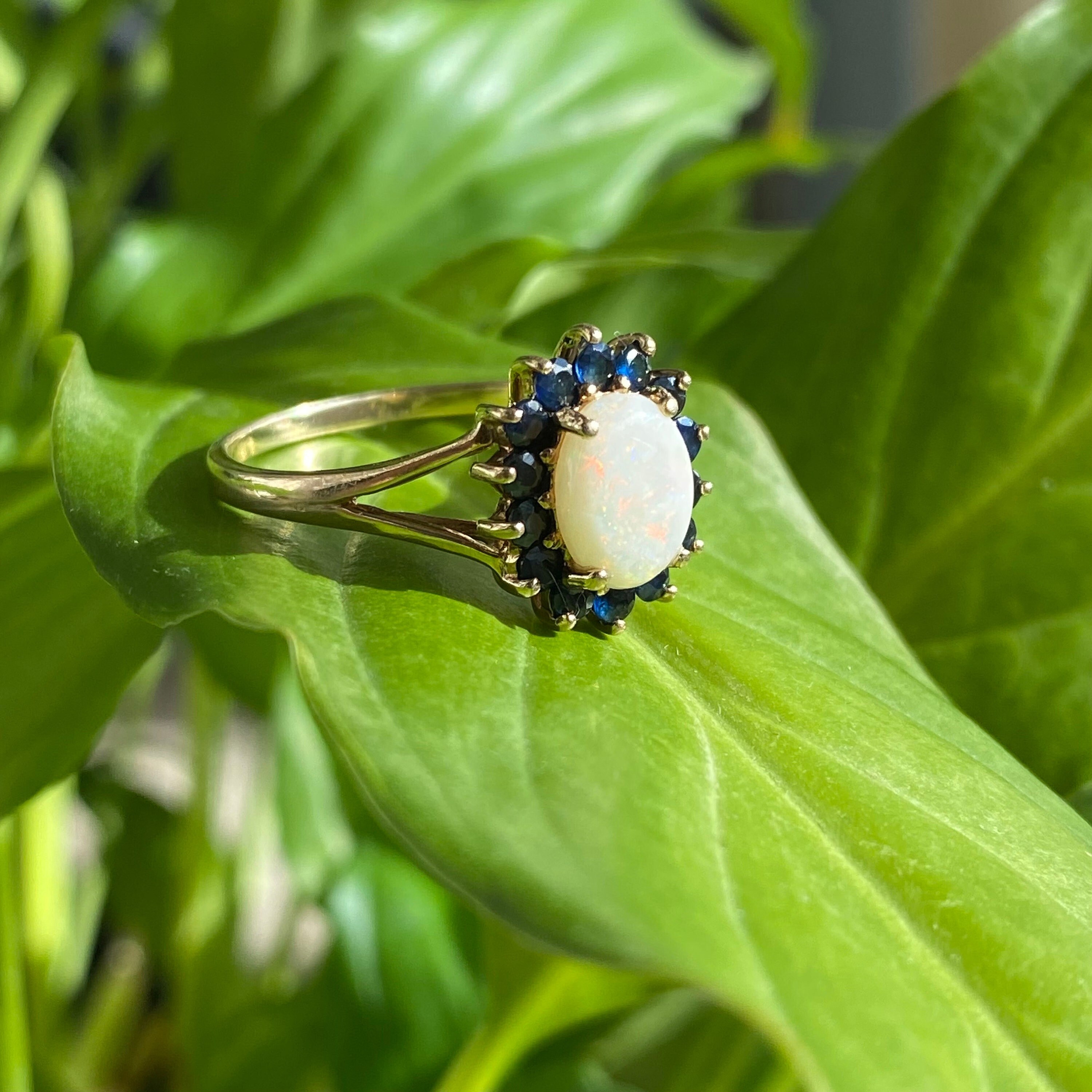 Vintage Opal and Sapphire Cluster 9ct Gold Ring Hallmarked