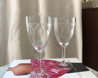 Conjunto de 2 copas de vino de tallo cortadas en rueda vintage