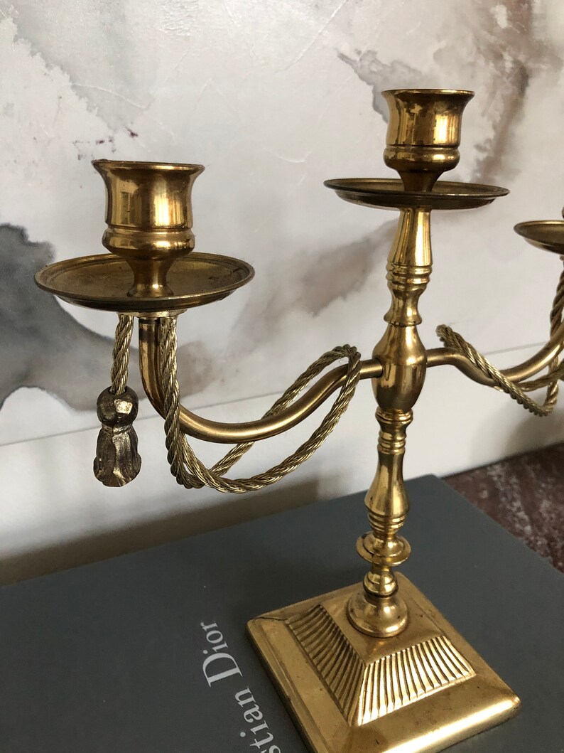 Beautiful sold brass Thomas Blakemore made in England tree candle holder tassel design