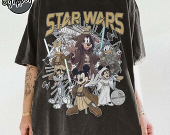 Camiseta Comfort Colors de Disney Star Wars, camiseta Jedi de Mickey y sus amigos, atuendo para vacaciones familiares, camiseta con estampado de dibujos animados de ciencia ficción, regalo para fans de Disney.