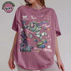 Camiseta cómoda retro de Buzz Lightyear hasta el infinito y más allá, camiseta de Toy Story Pixar Disney, camiseta de Space Ranger, camiseta a juego para el viaje familiar a Disneyland Berry
