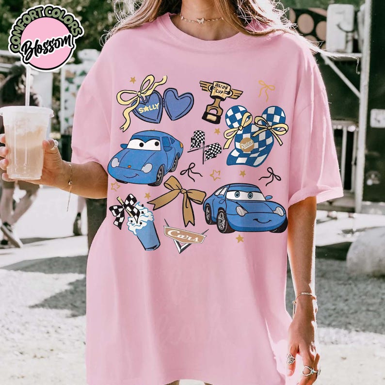 Camiseta vintage de Disney Cars, camiseta de Pixar Lightning McQueen, camiseta de Tow Mater, camiseta de Sally Carrera, camiseta para viaje familiar a Disney, vacaciones en Disneyland Blossom/Light Pink