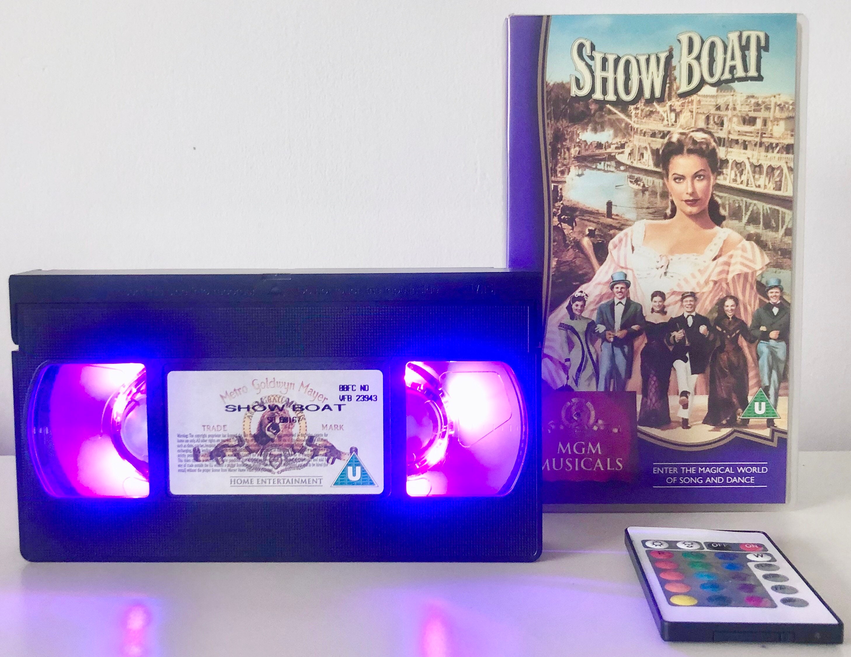 lampe usb à changement de couleur pour cassette vidéo vhs show boat