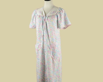 1970s Short Sleeve Robe