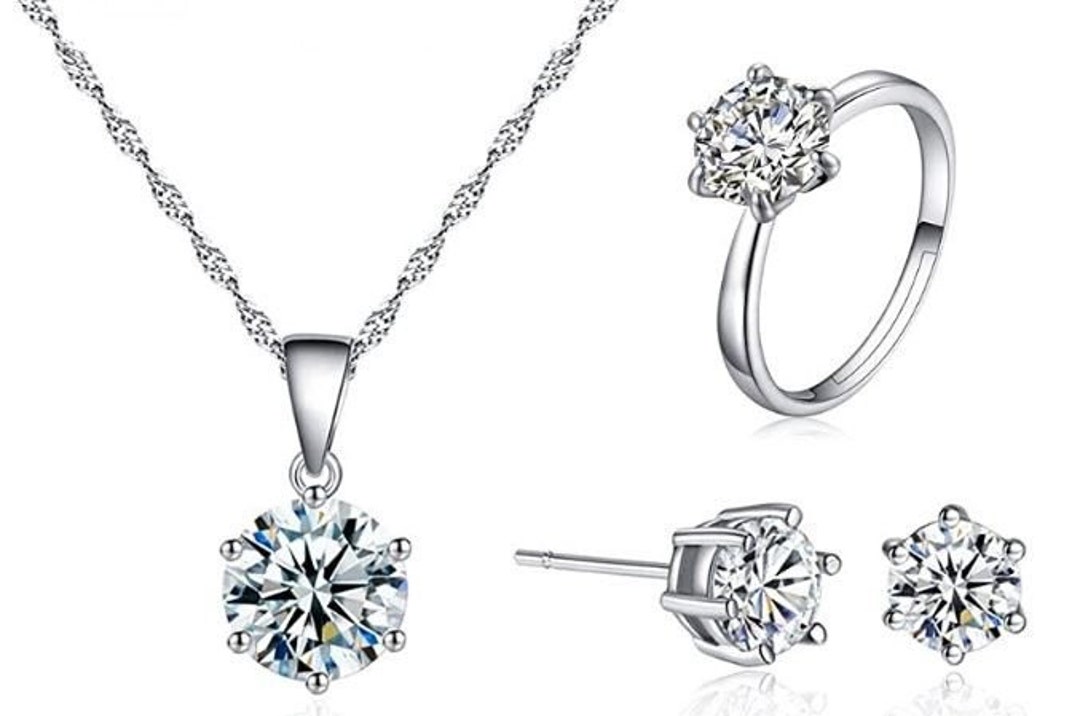 【数量限定】Artist Komplex London Heart Necklace 925Silver Diamond Double Tilted Heart Necklace 1/8 ct tw Sterling