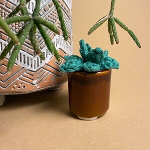 1 Stück Handgemachte Gehäkelte Doppelkopf Herzform Topfpflanze Mit  Künstlichem Gras, aktuelle Trends, günstig kaufen