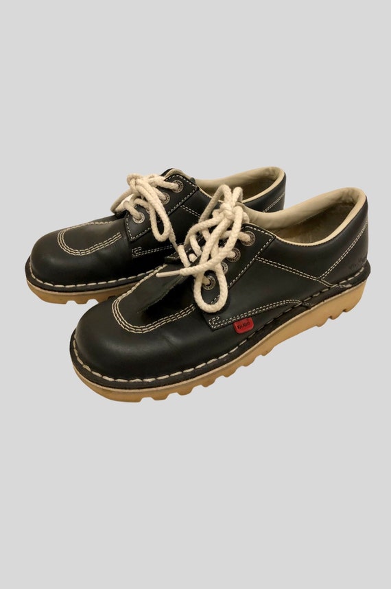Like New Kickers Navy