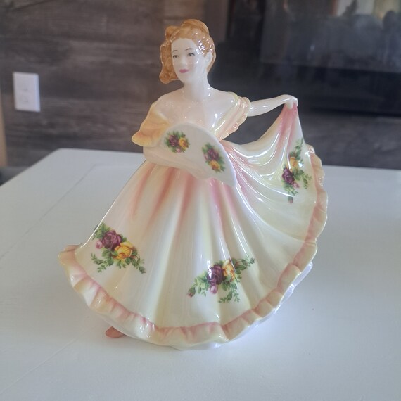 Vintage Royal Doulton Pretty Ladies Charlotte 2006 HN 4949 Vintage Royal Doulton Pretty Ladies Charlotte 2006 HN 4949