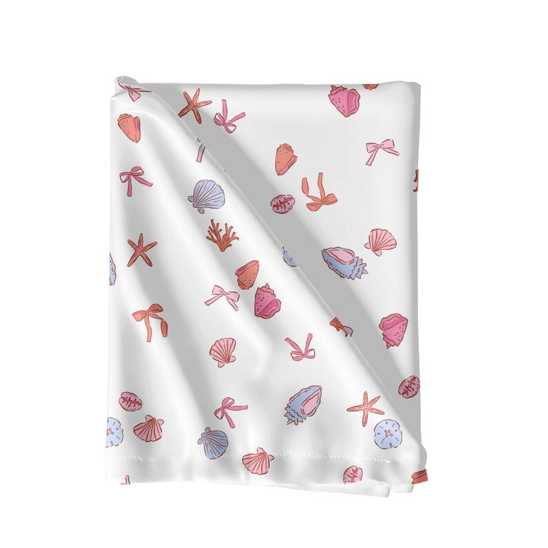 Coquette Seashells Seamless Pattern for Summer, Girly Nautical Pattern ...
