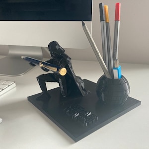 Original Darth Vader Pen Holder - Star Wars