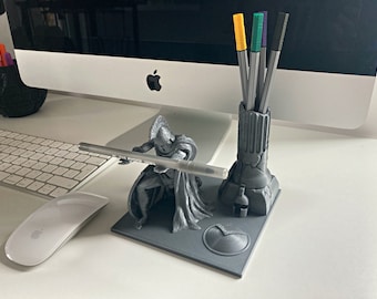 Spartan with a column - Original Pen Holder