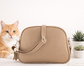 Handmade Beige Leather Crossbody Bag, Elegant Casual Handbag